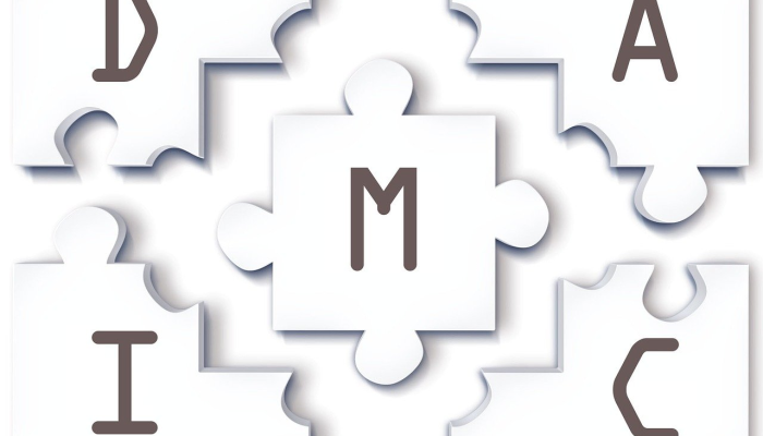 烟熏火燎打一个生肖，诗意解析落实