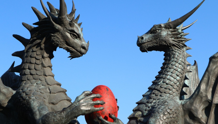 攀龙托凤打一生肖,答案解答 攀龙托凤打一生肖,答案解答