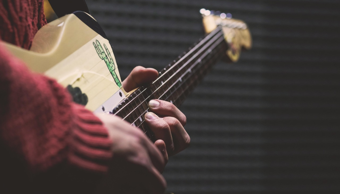 疯疯癫癫指什么生肖,揭秘解读 疯疯癫癫指什么生肖,揭秘解读