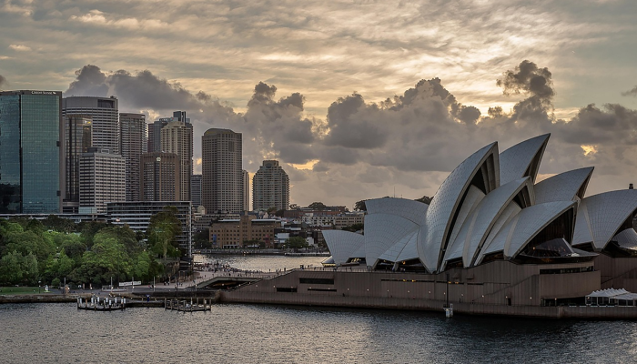 漂洋过海是什么生肖,详细解释 漂洋过海是什么生肖,详细解释